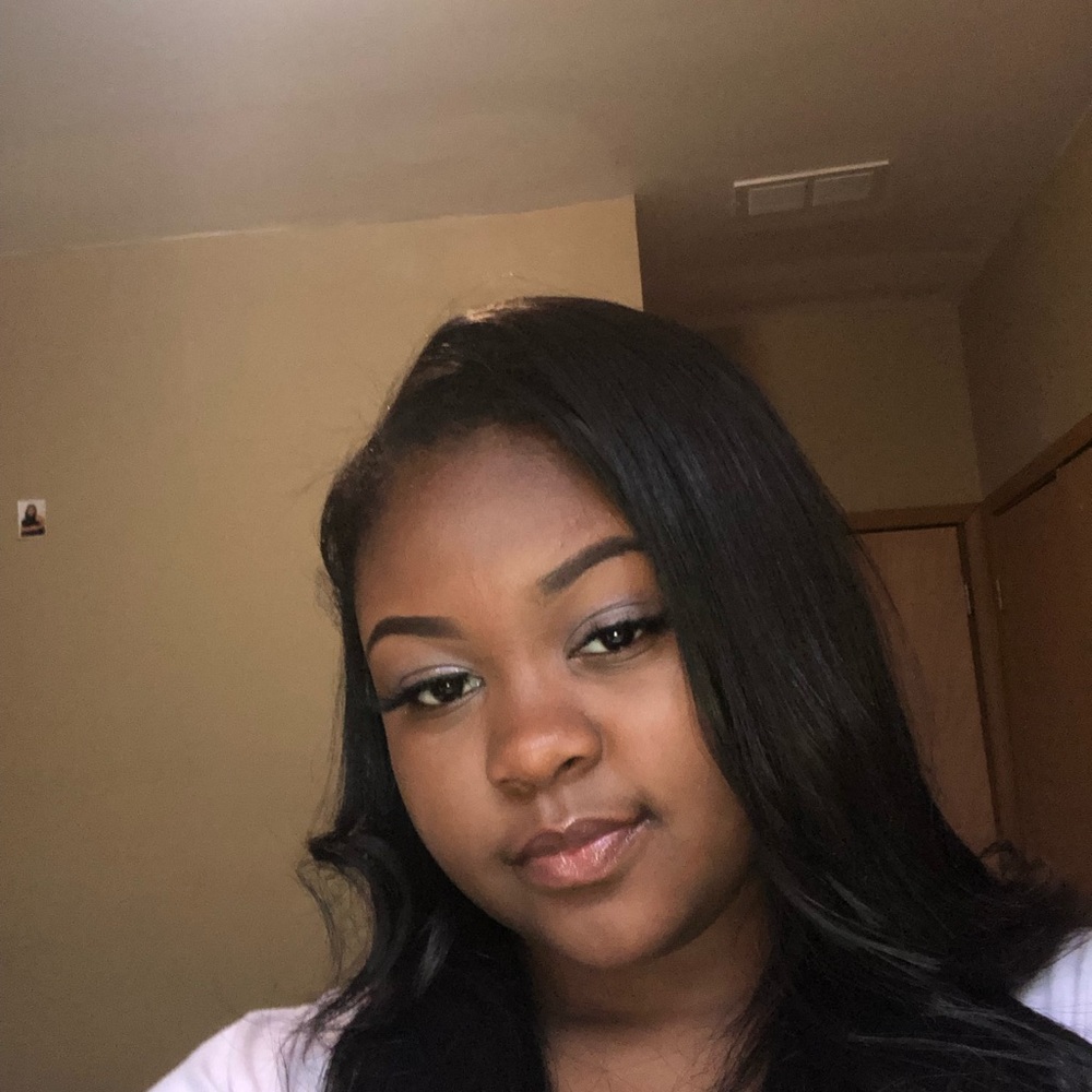 Meet your Posher, Kyla